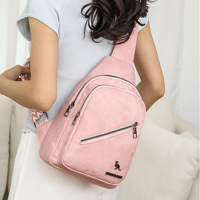 Women Chest Bag Korean Casual Messenger Bag Women Retro Soft Leather Shoulder Bag Popular Backpack