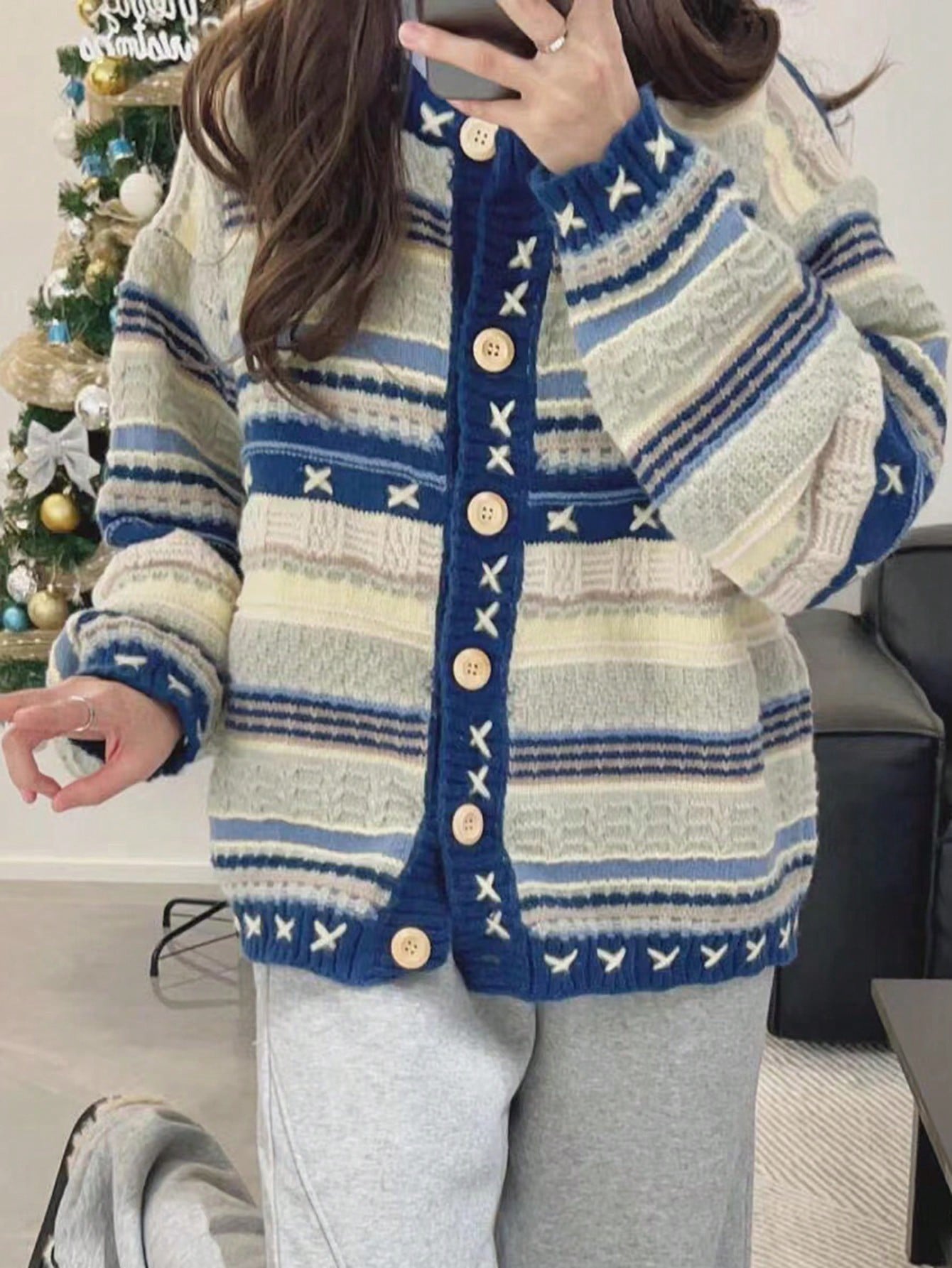 Round Neck Striped Stitching Women Sweater Striped Cardigan Autumn Winter Design Sweater Fashionable Retro Sweater Coat Blue