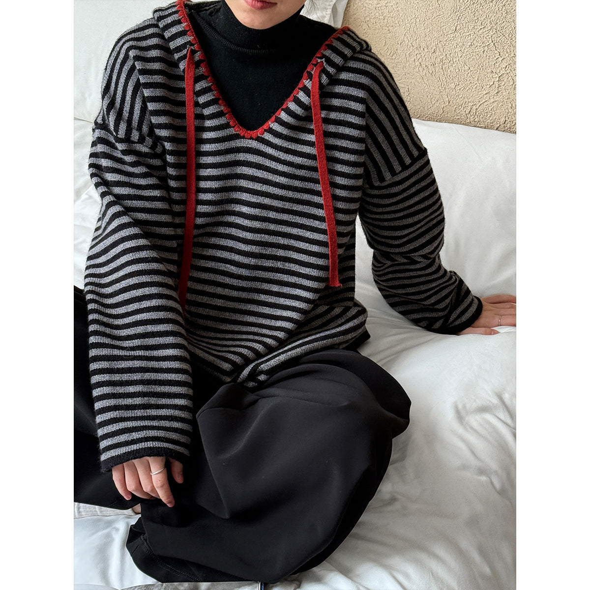 Contrast Color Striped Hooded Knitted Women Autumn Winter Pullover Sweatshirt Sweater Outerwear Top