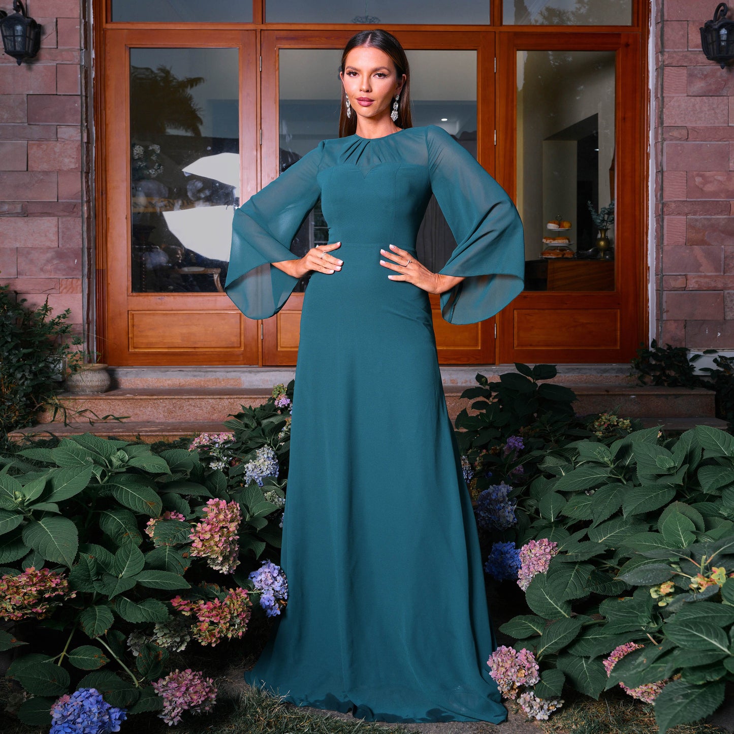 Long Sleeved Elegant Deep Round Neck Tight Waist Beach Vacation Long Bohemian Large Swing Dress Women Green