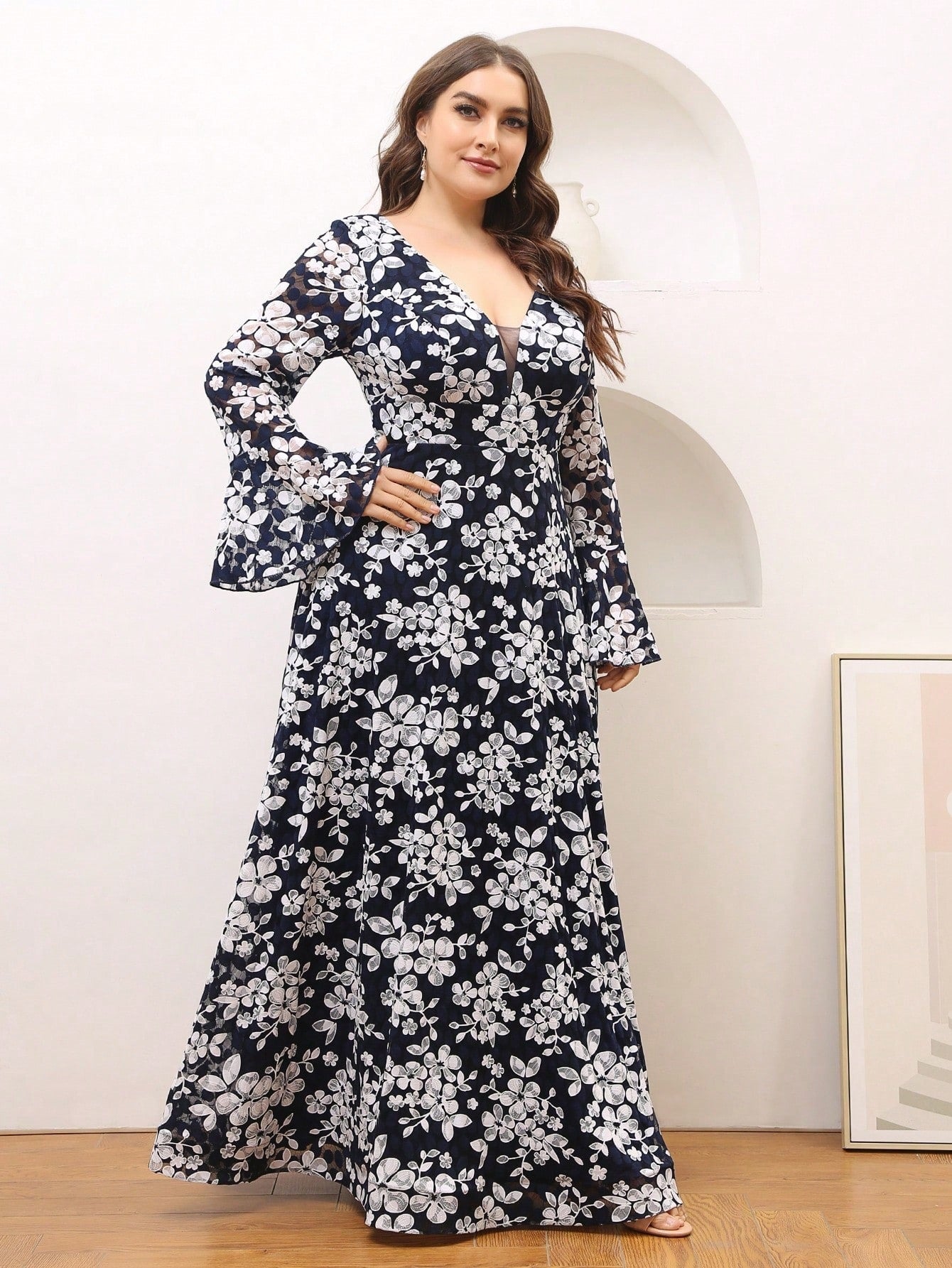 Plus Size Winter Long Sleeve Dress Floral Dress Slim Fit Slimming Flared Sleeves Annual Meeting Dress Multi