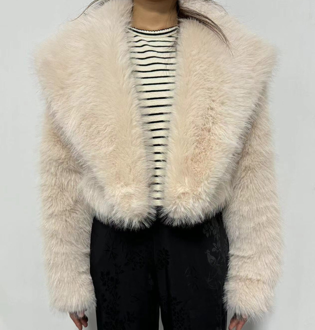 Faux Fur Short Coat Fashionable All Match Fur Coat Women Long Sleeve Ivory