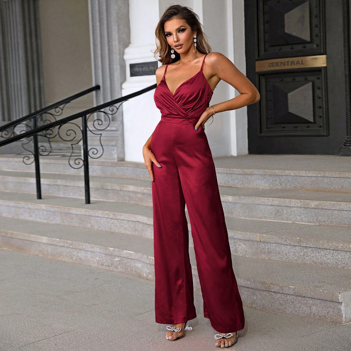 Women Wear Sexy Overlapping Collar Wide Leg Suspender Jumpsuit Winered