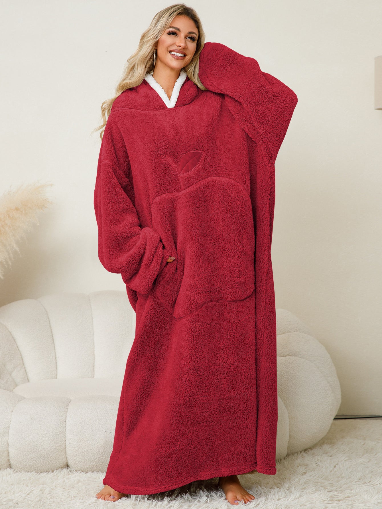 Women Clothing Laid Back Long Sleeve Pullover Coral Velvet Pajamas Coat Thickened Thermal Flannel Long Pajamas One Size Red