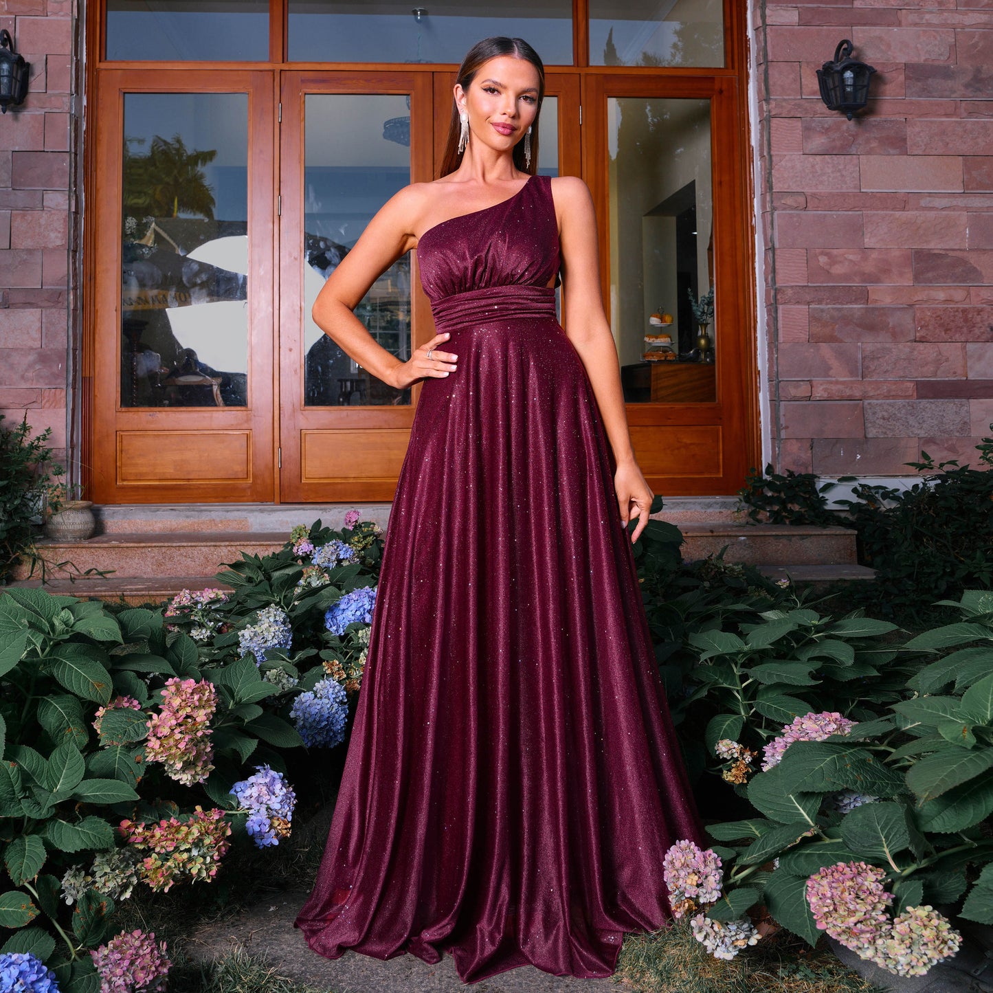 One Shoulder Sleeveless Elegant Diagonal Collar Waist Tight Beach Vacation Long Bohemian Large Swing Dress Burgundy