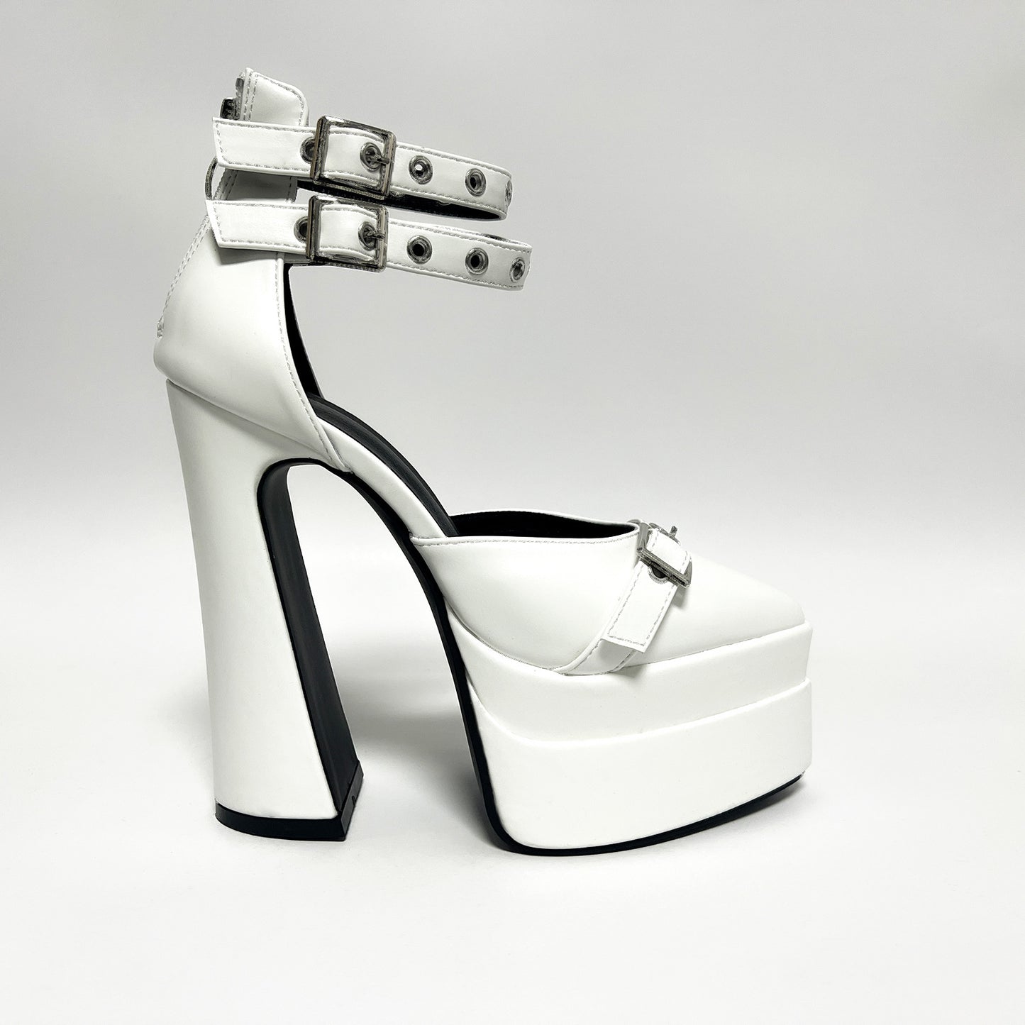 Black White Rivet Belt Buckle 15cm Double Waterproof Platform Women Shoes Heels White